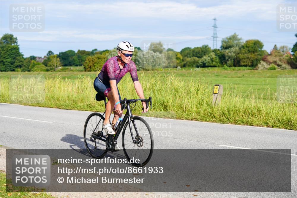 31.08.2025 - Elbe Triathlon Hamburg Michael Burmester http://msf.ph/oto/8661933 31.08.2025 09:05:16 Radfahren 196, 225, 364, 372 meine-sportfotos.de