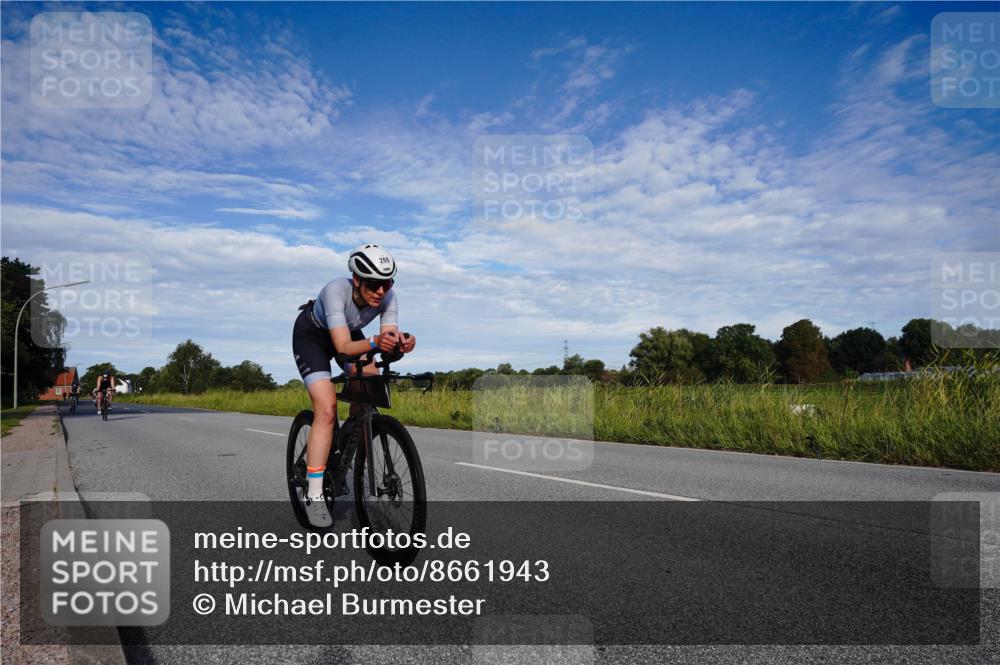31.08.2025 - Elbe Triathlon Hamburg Michael Burmester http://msf.ph/oto/8661943 31.08.2025 09:13:03 Radfahren 247, 268, 269, 281, 298, 324, 507, 514 meine-sportfotos.de