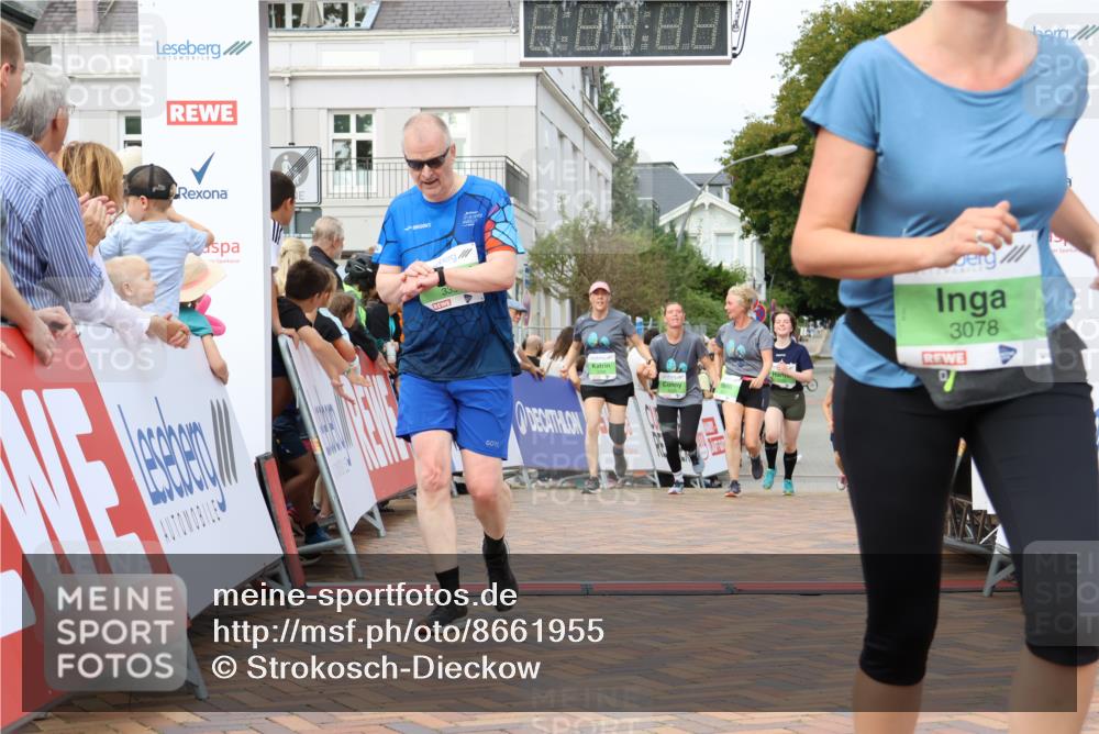 31.08.2025 - 21. Blankeneser Heldenlauf Strokosch-Dieckow http://msf.ph/oto/8661955 31.08.2025 11:25:26 Ziel 3550, 3711, 3267, 3078, 3359, 3529, 3528, 3527 meine-sportfotos.de