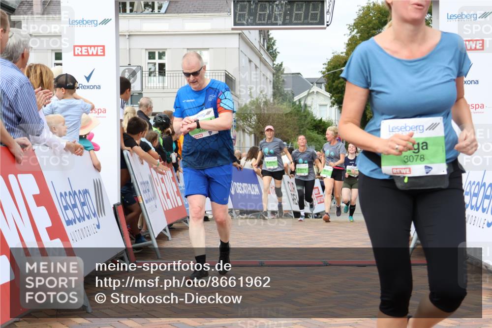 31.08.2025 - 21. Blankeneser Heldenlauf Strokosch-Dieckow http://msf.ph/oto/8661962 31.08.2025 11:25:26 Ziel 3550, 3711, 3267, 3078, 3359, 3529, 3528, 3527 meine-sportfotos.de