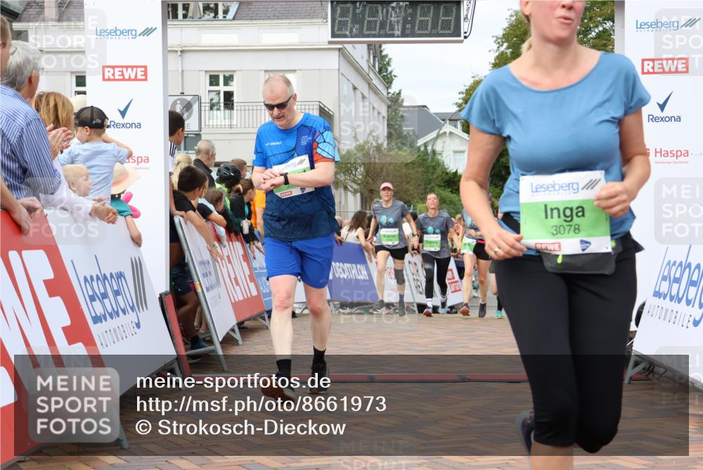31.08.2025 - 21. Blankeneser Heldenlauf Strokosch-Dieckow http://msf.ph/oto/8661973 31.08.2025 11:25:26 Ziel 3550, 3711, 3267, 3078, 3359, 3529, 3528, 3527 meine-sportfotos.de