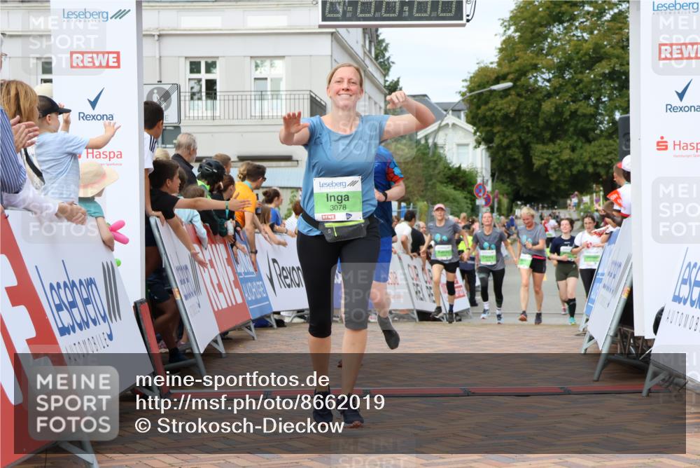 31.08.2025 - 21. Blankeneser Heldenlauf Strokosch-Dieckow http://msf.ph/oto/8662019 31.08.2025 11:25:24 Ziel 3078, 3359 meine-sportfotos.de