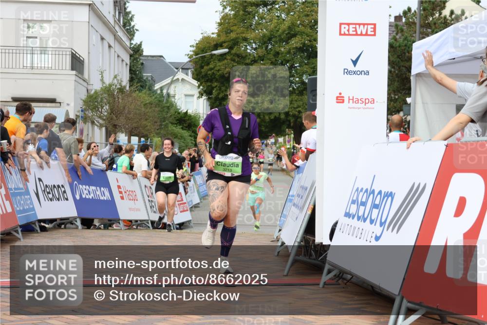 31.08.2025 - 21. Blankeneser Heldenlauf Strokosch-Dieckow http://msf.ph/oto/8662025 31.08.2025 11:23:03 Ziel 3213 meine-sportfotos.de