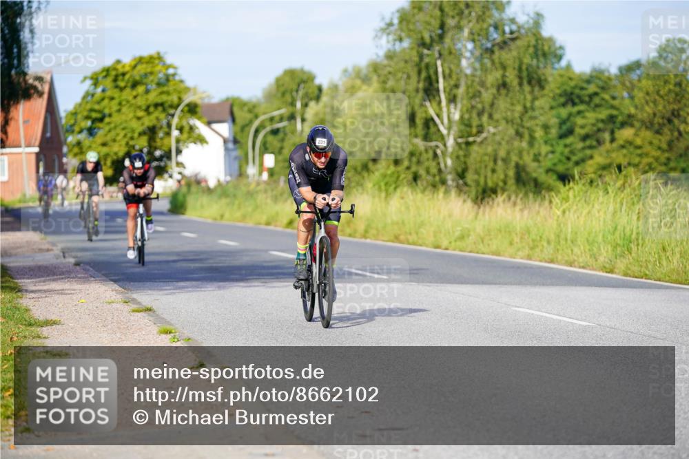 31.08.2025 - Elbe Triathlon Hamburg Michael Burmester http://msf.ph/oto/8662102 31.08.2025 09:07:34 Radfahren 231, 276, 468 meine-sportfotos.de