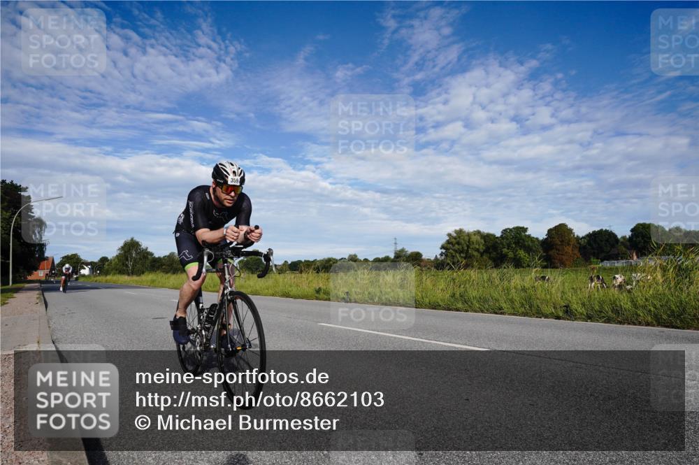 31.08.2025 - Elbe Triathlon Hamburg Michael Burmester http://msf.ph/oto/8662103 31.08.2025 09:15:15 Radfahren 274, 290, 333, 359 meine-sportfotos.de