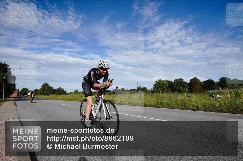 31.08.2025 - Elbe Triathlon Hamburg Michael Burmester http://msf.ph/oto/8662109 31.08.2025 09:15:22 Radfahren 192, 290, 506 meine-sportfotos.de
