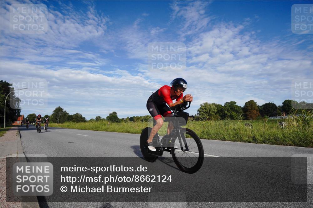 31.08.2025 - Elbe Triathlon Hamburg Michael Burmester http://msf.ph/oto/8662124 31.08.2025 09:15:40 Radfahren 165, 191, 363, 387, 394, 502, 645 meine-sportfotos.de