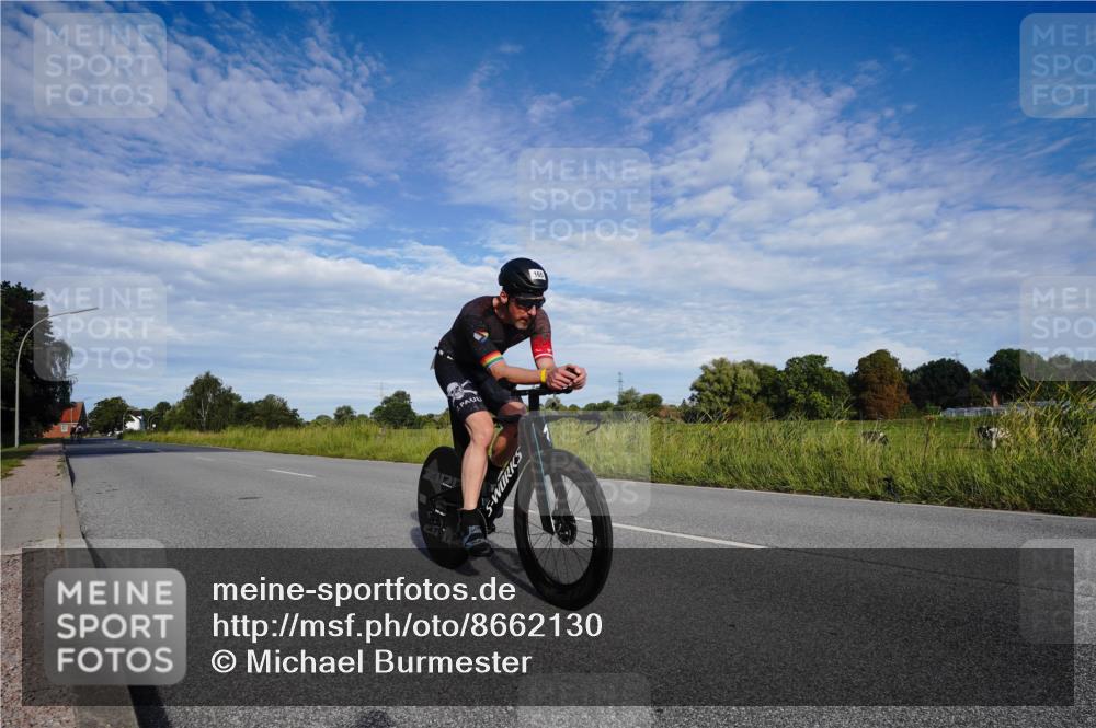 31.08.2025 - Elbe Triathlon Hamburg Michael Burmester http://msf.ph/oto/8662130 31.08.2025 09:15:48 Radfahren 165, 469, 522 meine-sportfotos.de