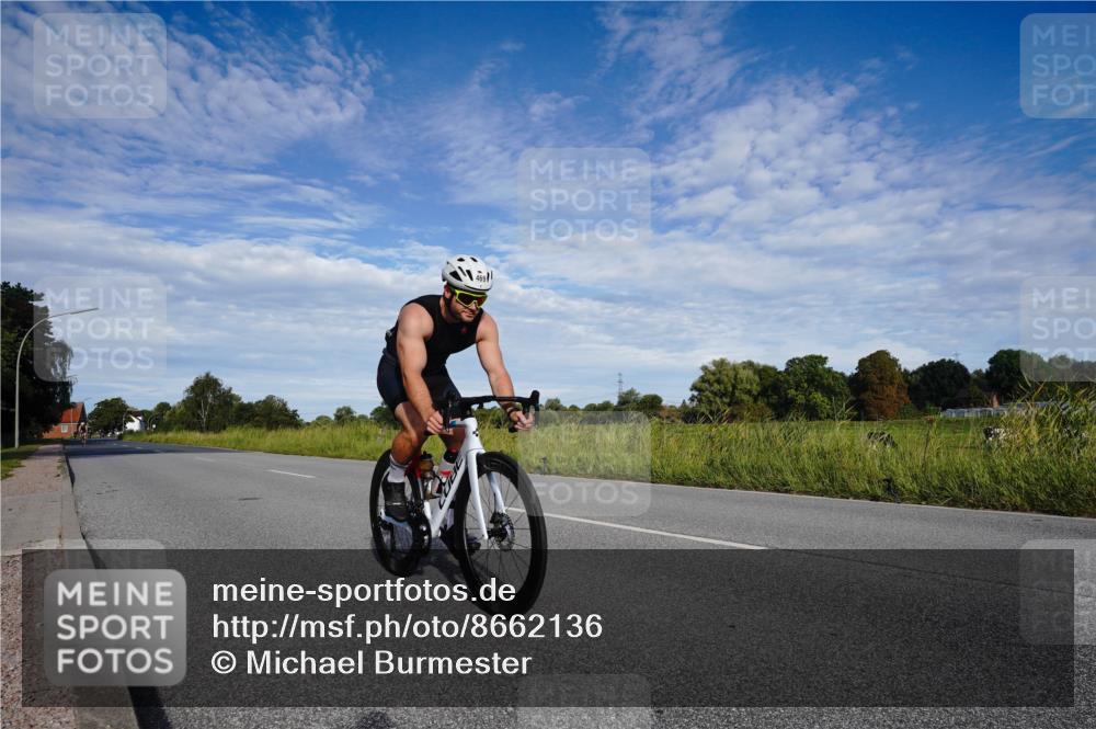 31.08.2025 - Elbe Triathlon Hamburg Michael Burmester http://msf.ph/oto/8662136 31.08.2025 09:15:55 Radfahren 287, 469, 522 meine-sportfotos.de