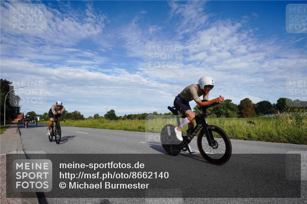 31.08.2025 - Elbe Triathlon Hamburg Michael Burmester http://msf.ph/oto/8662140 31.08.2025 09:16:06 Radfahren 176, 200, 209, 213, 232, 238, 528, 535 meine-sportfotos.de