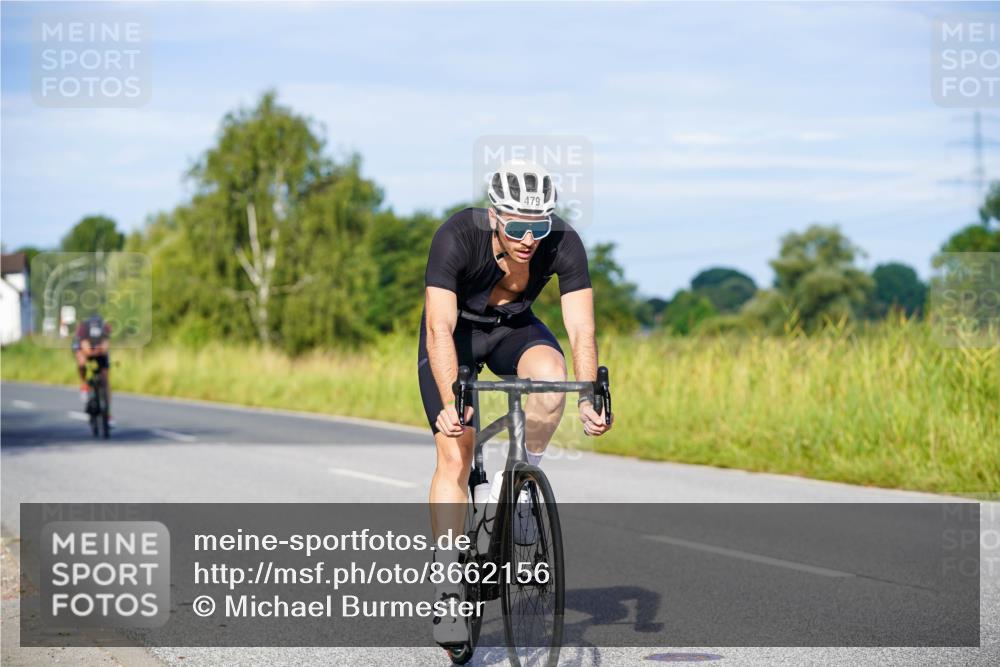 31.08.2025 - Elbe Triathlon Hamburg Michael Burmester http://msf.ph/oto/8662156 31.08.2025 09:07:54 Radfahren 182, 187, 229, 257, 344, 375, 479, 492, 516, 545 meine-sportfotos.de
