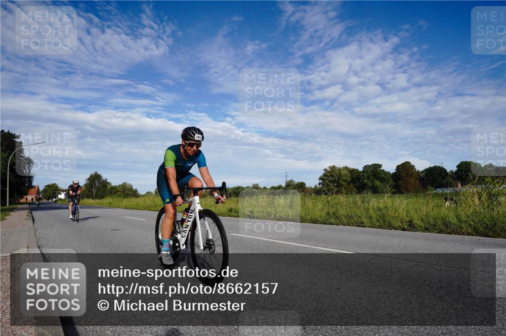 31.08.2025 - Elbe Triathlon Hamburg Michael Burmester http://msf.ph/oto/8662157 31.08.2025 09:16:16 Radfahren 170, 285, 310 meine-sportfotos.de
