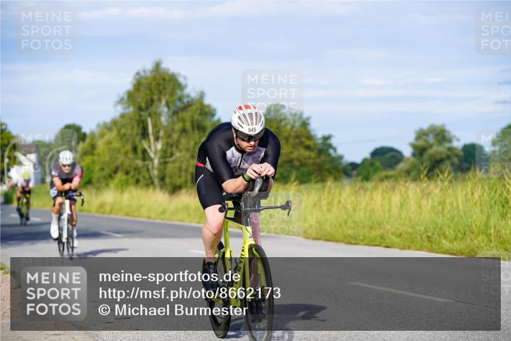 31.08.2025 - Elbe Triathlon Hamburg Michael Burmester http://msf.ph/oto/8662173 31.08.2025 09:07:57 Radfahren 182, 229, 257, 344, 375, 479, 492, 532, 545 meine-sportfotos.de