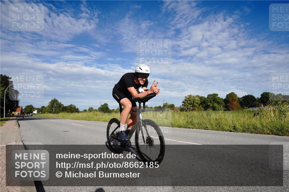 31.08.2025 - Elbe Triathlon Hamburg Michael Burmester http://msf.ph/oto/8662185 31.08.2025 09:17:04 Radfahren 245, 598 meine-sportfotos.de