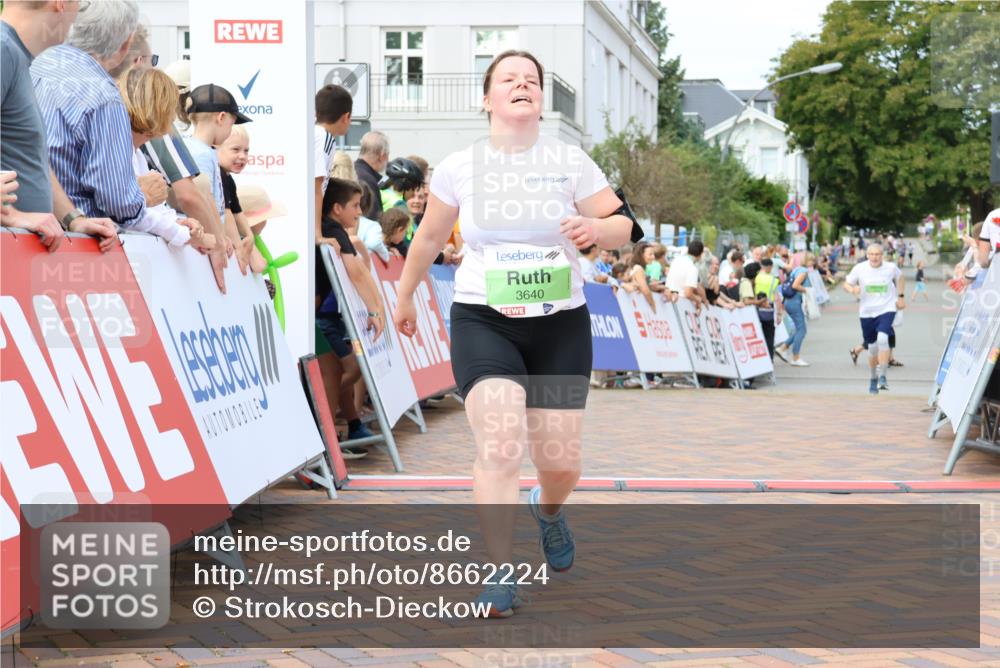 31.08.2025 - 21. Blankeneser Heldenlauf Strokosch-Dieckow http://msf.ph/oto/8662224 31.08.2025 11:24:43 Ziel 3177, 3640 meine-sportfotos.de