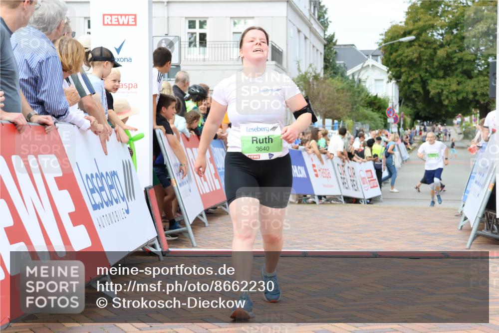 31.08.2025 - 21. Blankeneser Heldenlauf Strokosch-Dieckow http://msf.ph/oto/8662230 31.08.2025 11:24:43 Ziel 3177, 3640 meine-sportfotos.de