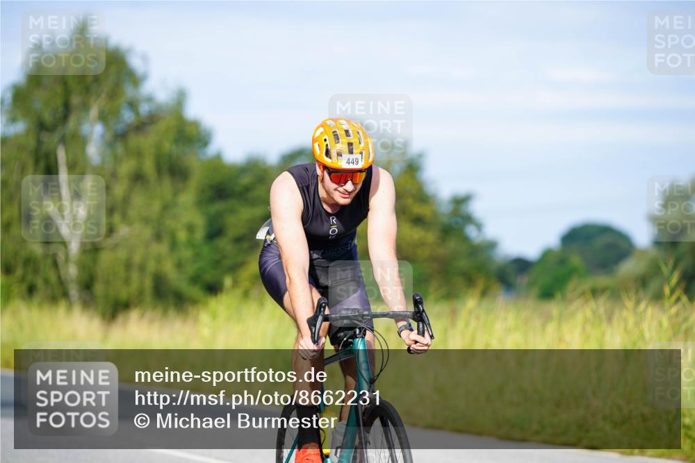 31.08.2025 - Elbe Triathlon Hamburg Michael Burmester http://msf.ph/oto/8662231 31.08.2025 09:08:19 Radfahren 215, 264, 440, 449, 464, 553 meine-sportfotos.de