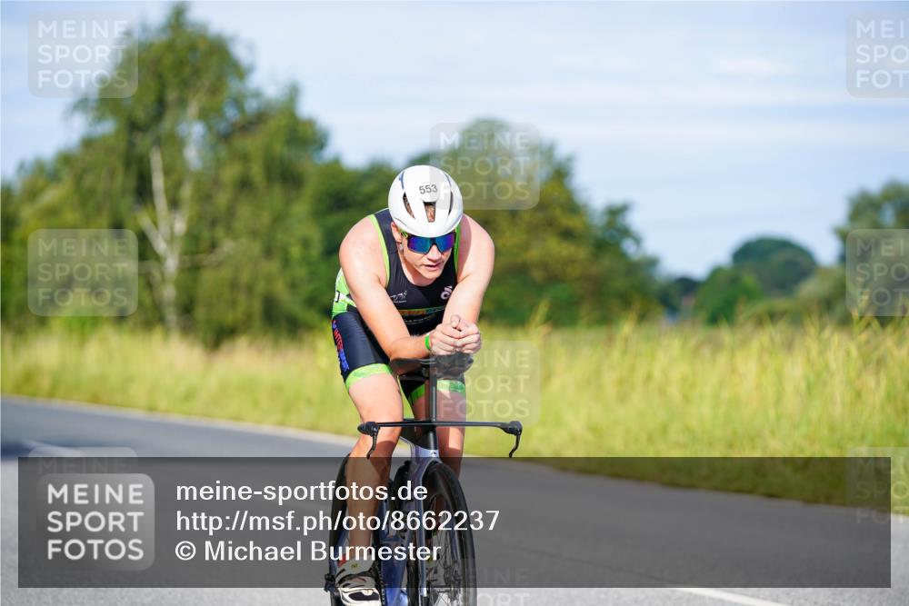 31.08.2025 - Elbe Triathlon Hamburg Michael Burmester http://msf.ph/oto/8662237 31.08.2025 09:08:21 Radfahren 215, 264, 440, 449, 464, 553 meine-sportfotos.de