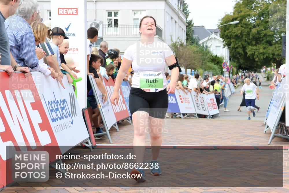 31.08.2025 - 21. Blankeneser Heldenlauf Strokosch-Dieckow http://msf.ph/oto/8662238 31.08.2025 11:24:43 Ziel 3177, 3640 meine-sportfotos.de