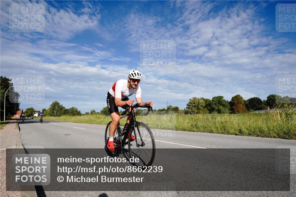 31.08.2025 - Elbe Triathlon Hamburg Michael Burmester http://msf.ph/oto/8662239 31.08.2025 09:18:18 Radfahren 343, 352, 463, 465 meine-sportfotos.de