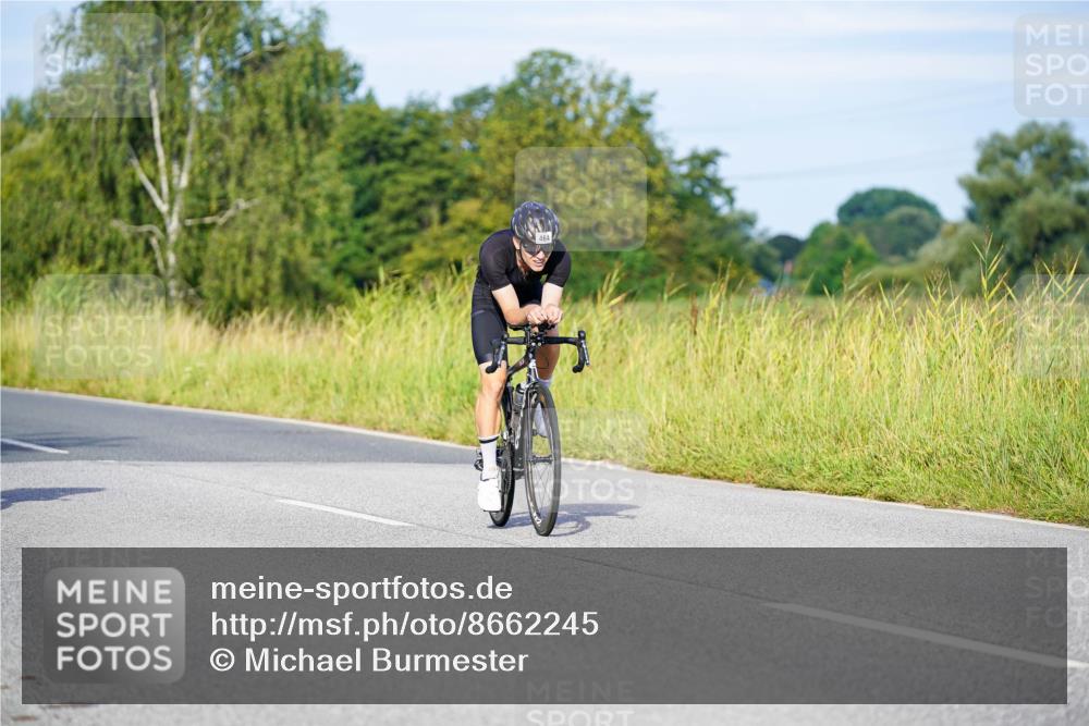 31.08.2025 - Elbe Triathlon Hamburg Michael Burmester http://msf.ph/oto/8662245 31.08.2025 09:08:24 Radfahren 215, 264, 440, 464, 553 meine-sportfotos.de