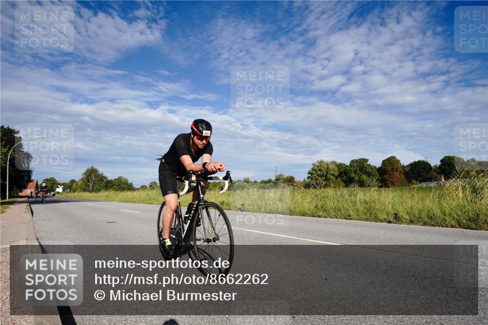 31.08.2025 - Elbe Triathlon Hamburg Michael Burmester http://msf.ph/oto/8662262 31.08.2025 09:18:50 Radfahren 369, 447, 531, 633 meine-sportfotos.de