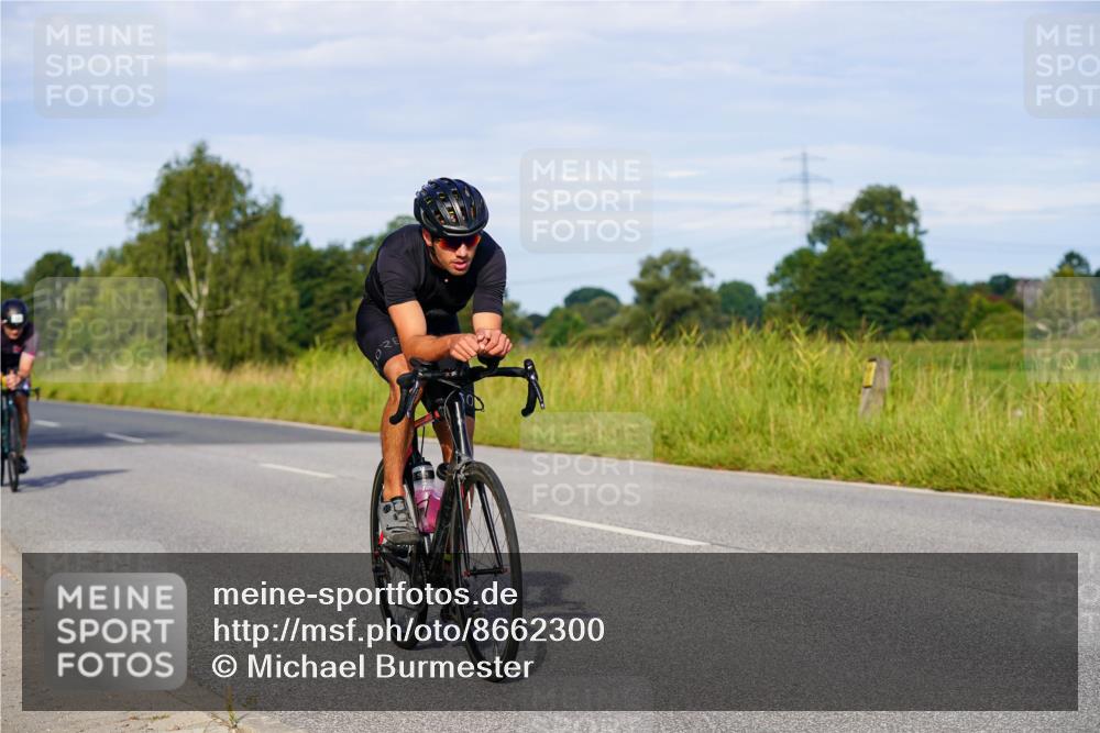 31.08.2025 - Elbe Triathlon Hamburg Michael Burmester http://msf.ph/oto/8662300 31.08.2025 09:08:45 Radfahren 169, 207, 227, 237, 252, 313, 386 meine-sportfotos.de
