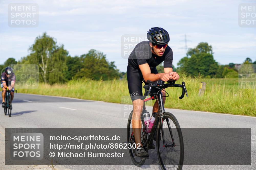 31.08.2025 - Elbe Triathlon Hamburg Michael Burmester http://msf.ph/oto/8662302 31.08.2025 09:08:45 Radfahren 169, 207, 227, 237, 252, 313, 386 meine-sportfotos.de