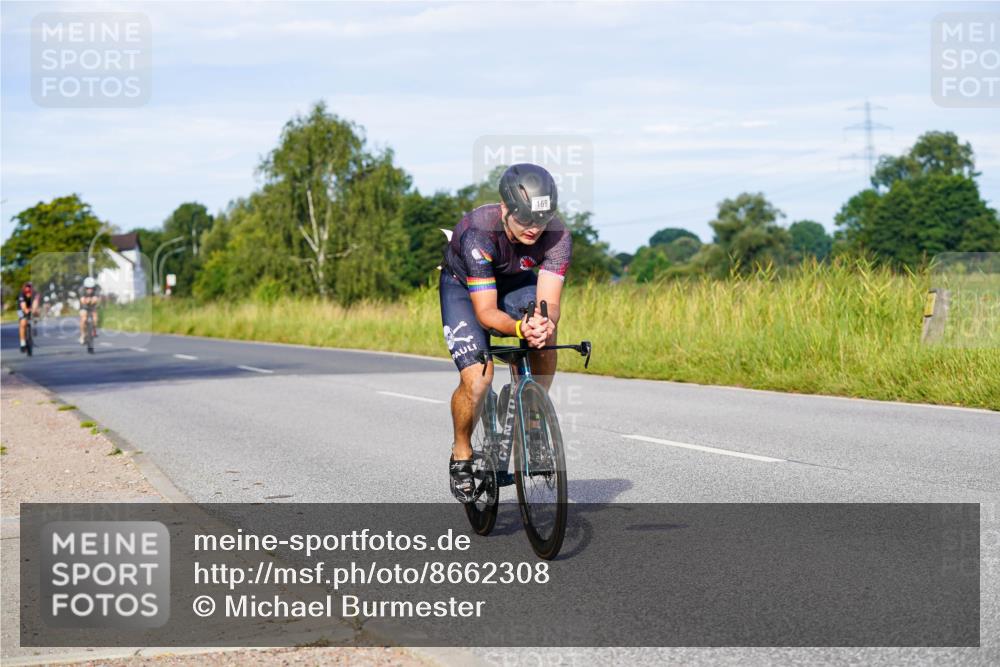 31.08.2025 - Elbe Triathlon Hamburg Michael Burmester http://msf.ph/oto/8662308 31.08.2025 09:08:46 Radfahren 169, 207, 227, 237, 252, 313, 386 meine-sportfotos.de