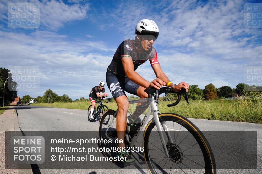 31.08.2025 - Elbe Triathlon Hamburg Michael Burmester http://msf.ph/oto/8662336 31.08.2025 09:20:34 Radfahren 172, 182, 228, 283, 314, 340, 342, 422, 517, 694 meine-sportfotos.de