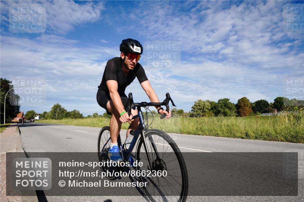 31.08.2025 - Elbe Triathlon Hamburg Michael Burmester http://msf.ph/oto/8662360 31.08.2025 09:20:57 Radfahren 187, 372, 439, 455, 458, 482, 530, 537, 545, 553 meine-sportfotos.de