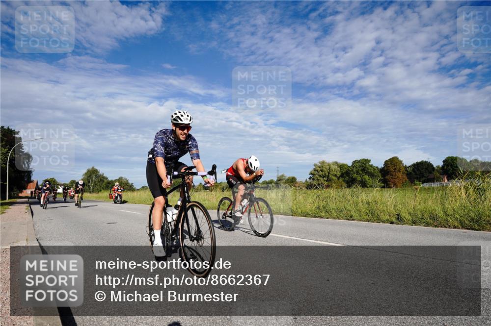 31.08.2025 - Elbe Triathlon Hamburg Michael Burmester http://msf.ph/oto/8662367 31.08.2025 09:21:03 Radfahren 187, 257, 372, 428, 439, 441, 455, 464, 516, 530, 545, 655 meine-sportfotos.de