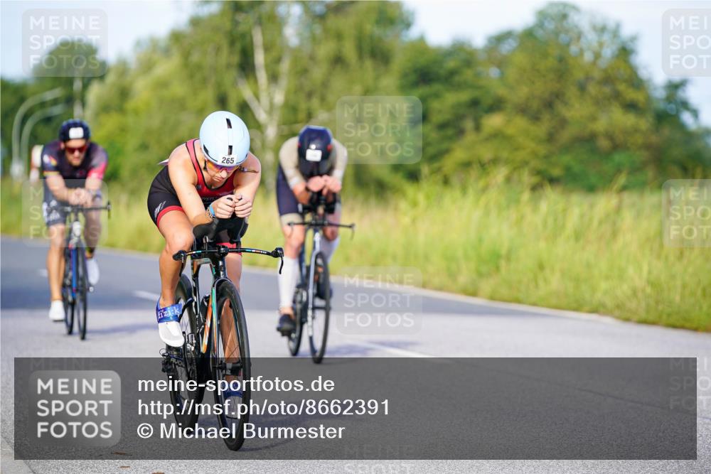 31.08.2025 - Elbe Triathlon Hamburg Michael Burmester http://msf.ph/oto/8662391 31.08.2025 09:09:37 Radfahren 166, 181, 206, 265, 429 meine-sportfotos.de