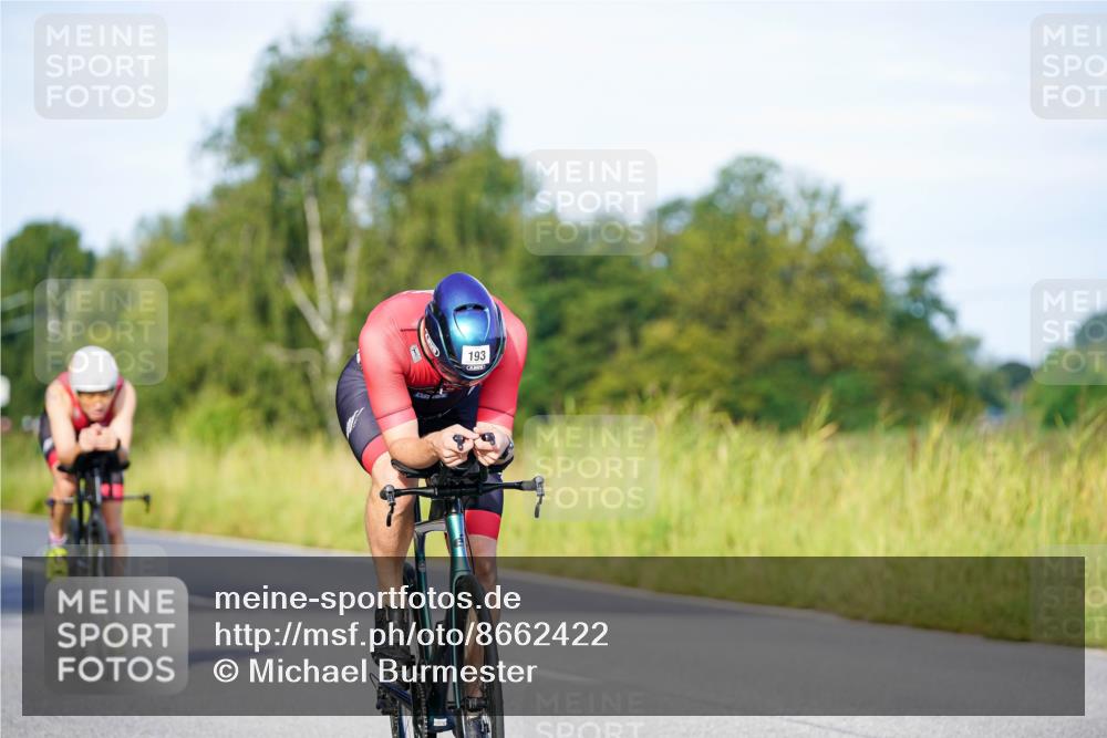 31.08.2025 - Elbe Triathlon Hamburg Michael Burmester http://msf.ph/oto/8662422 31.08.2025 09:09:59 Radfahren 193, 195, 234, 462 meine-sportfotos.de