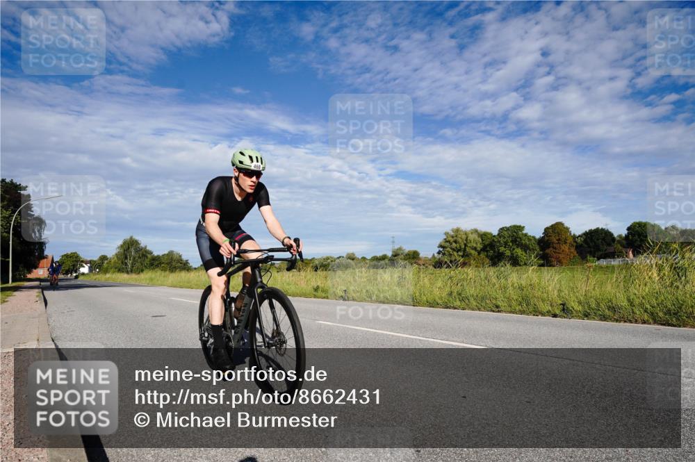31.08.2025 - Elbe Triathlon Hamburg Michael Burmester http://msf.ph/oto/8662431 31.08.2025 09:21:47 Radfahren 229, 255, 276, 300, 402, 468 meine-sportfotos.de