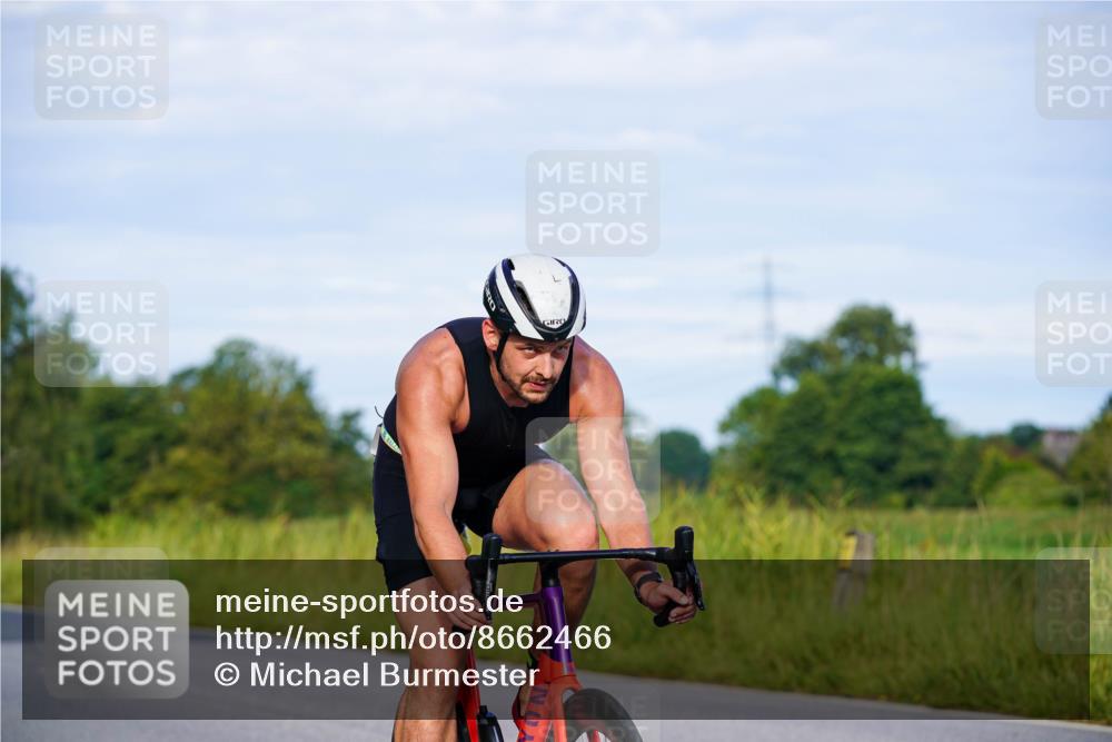 31.08.2025 - Elbe Triathlon Hamburg Michael Burmester http://msf.ph/oto/8662466 31.08.2025 09:10:18 Radfahren 177, 180, 198, 335, 470, 548 meine-sportfotos.de