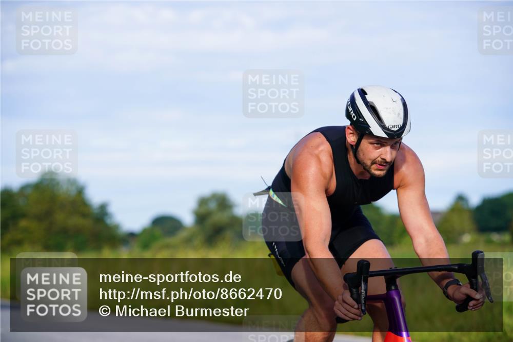 31.08.2025 - Elbe Triathlon Hamburg Michael Burmester http://msf.ph/oto/8662470 31.08.2025 09:10:18 Radfahren 177, 180, 198, 335, 470, 548 meine-sportfotos.de
