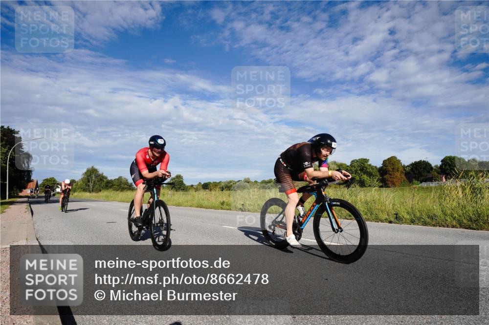 31.08.2025 - Elbe Triathlon Hamburg Michael Burmester http://msf.ph/oto/8662478 31.08.2025 09:22:37 Radfahren 166, 181, 193, 195, 304, 391, 430, 479, 834 meine-sportfotos.de
