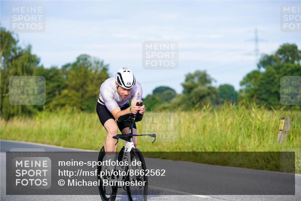31.08.2025 - Elbe Triathlon Hamburg Michael Burmester http://msf.ph/oto/8662562 31.08.2025 09:10:55 Radfahren 171, 248, 279, 436 meine-sportfotos.de
