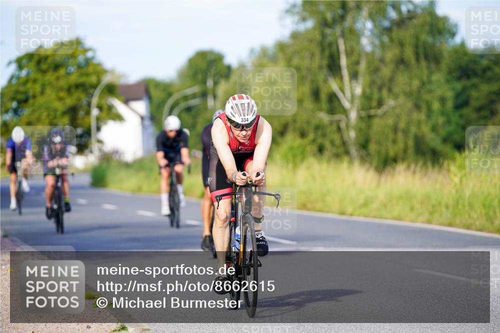 31.08.2025 - Elbe Triathlon Hamburg Michael Burmester http://msf.ph/oto/8662615 31.08.2025 09:11:32 Radfahren 293, 334, 346, 353, 403, 456 meine-sportfotos.de