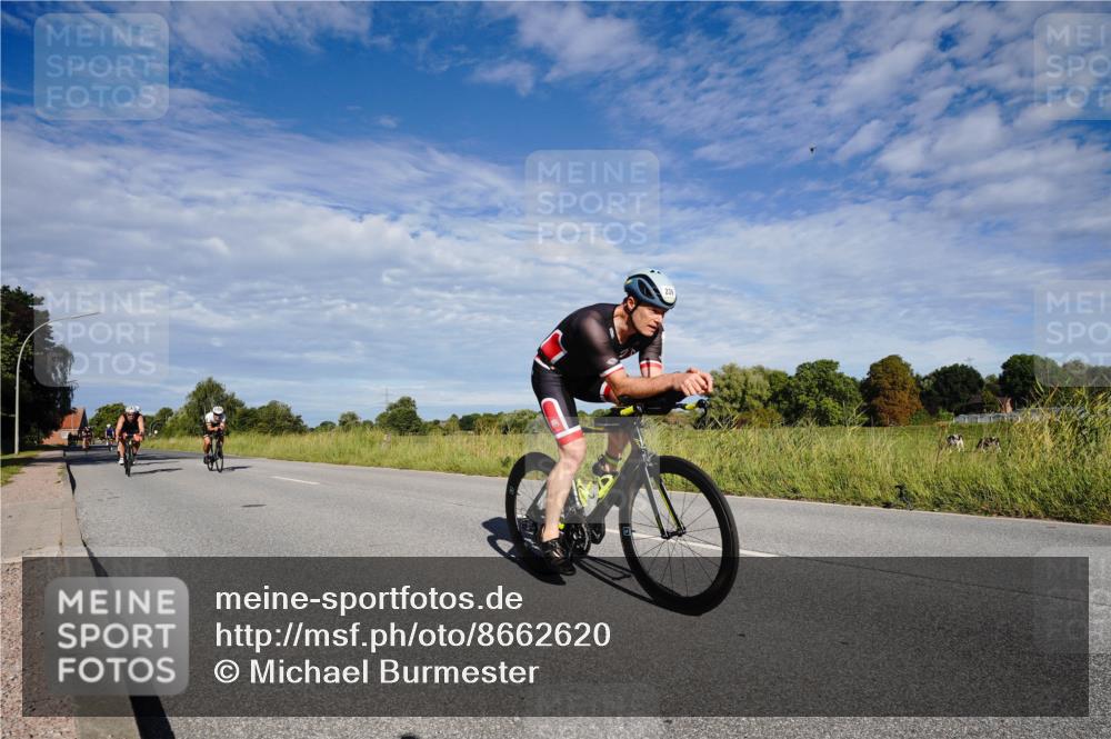31.08.2025 - Elbe Triathlon Hamburg Michael Burmester http://msf.ph/oto/8662620 31.08.2025 09:24:48 Radfahren 239, 260, 351, 373, 403, 456, 457, 597, 627, 638 meine-sportfotos.de