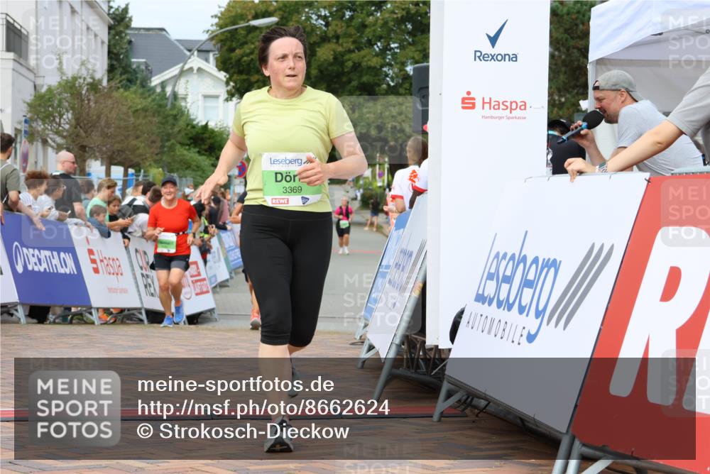 31.08.2025 - 21. Blankeneser Heldenlauf Strokosch-Dieckow http://msf.ph/oto/8662624 31.08.2025 11:22:10 Ziel 3344, 3369, 3680, 3669, 3413 meine-sportfotos.de