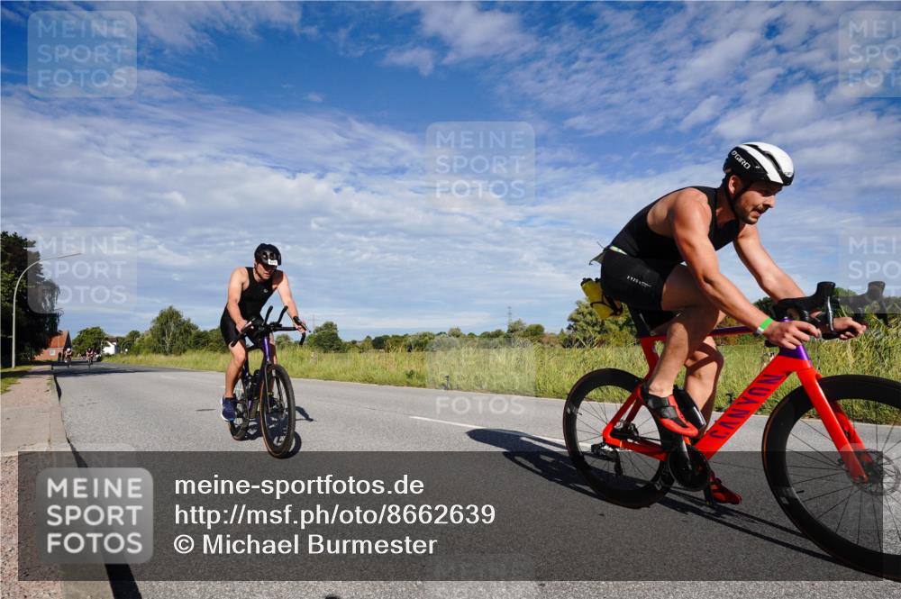 31.08.2025 - Elbe Triathlon Hamburg Michael Burmester http://msf.ph/oto/8662639 31.08.2025 09:24:58 Radfahren 171, 260, 265, 477, 548, 659 meine-sportfotos.de