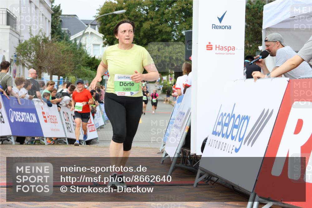 31.08.2025 - 21. Blankeneser Heldenlauf Strokosch-Dieckow http://msf.ph/oto/8662640 31.08.2025 11:22:10 Ziel 3344, 3369, 3680, 3669, 3413 meine-sportfotos.de