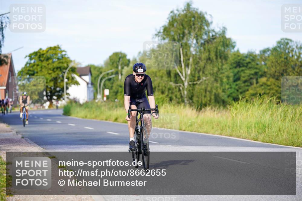 31.08.2025 - Elbe Triathlon Hamburg Michael Burmester http://msf.ph/oto/8662655 31.08.2025 09:11:43 Radfahren 239, 246, 351, 445 meine-sportfotos.de