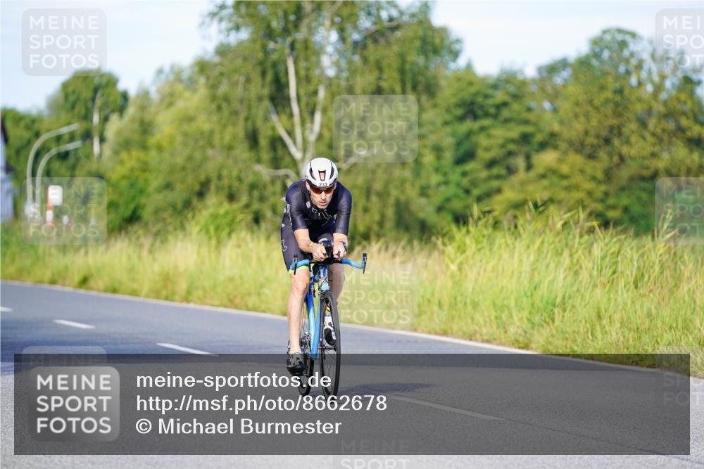 31.08.2025 - Elbe Triathlon Hamburg Michael Burmester http://msf.ph/oto/8662678 31.08.2025 09:11:51 Radfahren 233, 246, 318, 320, 348, 451 meine-sportfotos.de