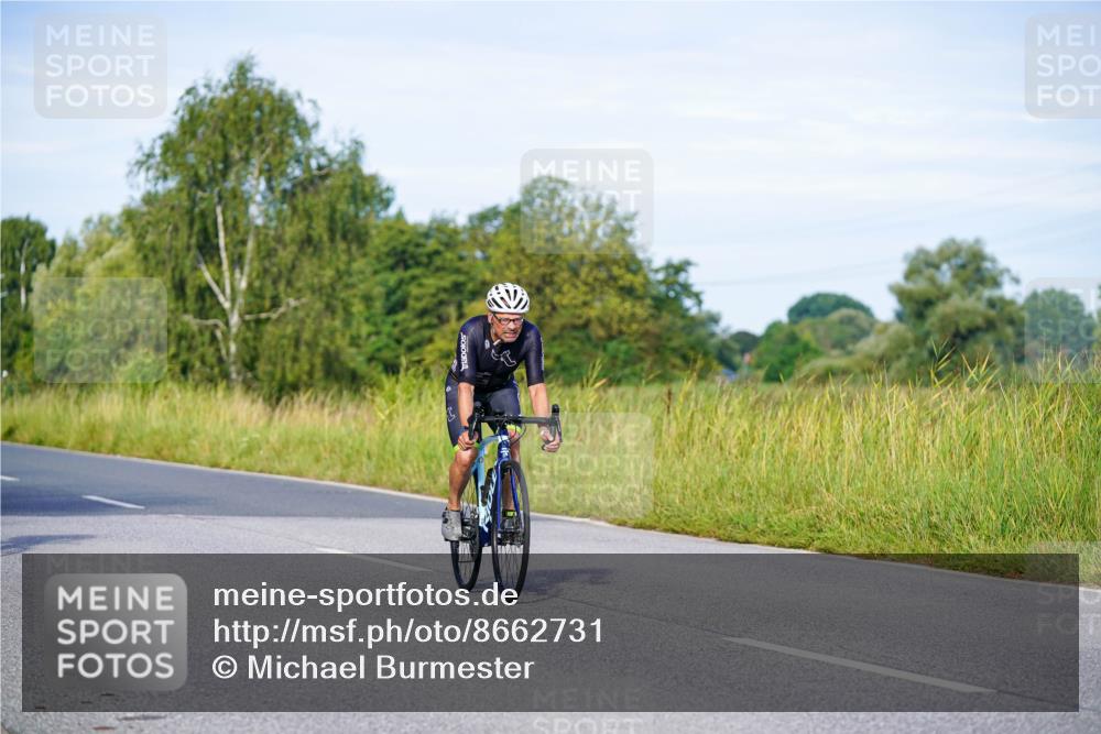 31.08.2025 - Elbe Triathlon Hamburg Michael Burmester http://msf.ph/oto/8662731 31.08.2025 09:12:02 Radfahren 224, 301, 347, 366, 443, 453 meine-sportfotos.de