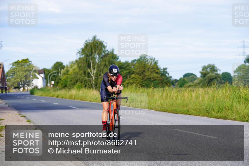 31.08.2025 - Elbe Triathlon Hamburg Michael Burmester http://msf.ph/oto/8662741 31.08.2025 09:12:03 Radfahren 224, 301, 347, 366, 453 meine-sportfotos.de
