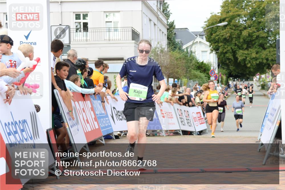 31.08.2025 - 21. Blankeneser Heldenlauf Strokosch-Dieckow http://msf.ph/oto/8662768 31.08.2025 11:24:01 Ziel 3493, 3337, 3101, 3659 meine-sportfotos.de