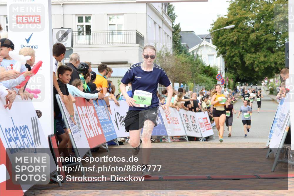 31.08.2025 - 21. Blankeneser Heldenlauf Strokosch-Dieckow http://msf.ph/oto/8662777 31.08.2025 11:24:01 Ziel 3493, 3337, 3101, 3659 meine-sportfotos.de